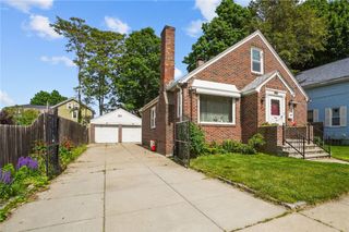 64 Ralph Street, Providence, RI 02909