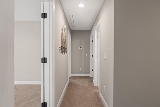 221 Sounder Cir, La Vergne, TN 37086