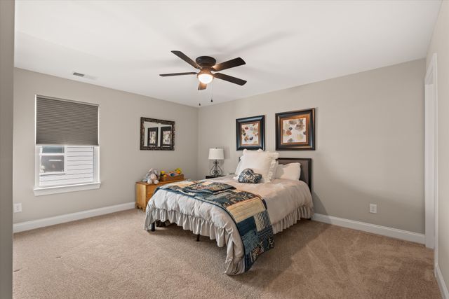 221 Sounder Cir, La Vergne, TN 37086