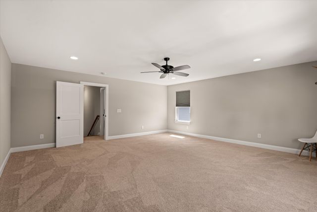 221 Sounder Cir, La Vergne, TN 37086