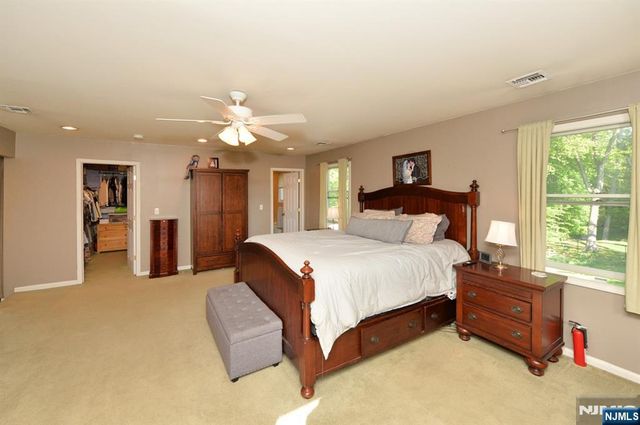 65 Clover Court, New Milford, NJ 07646