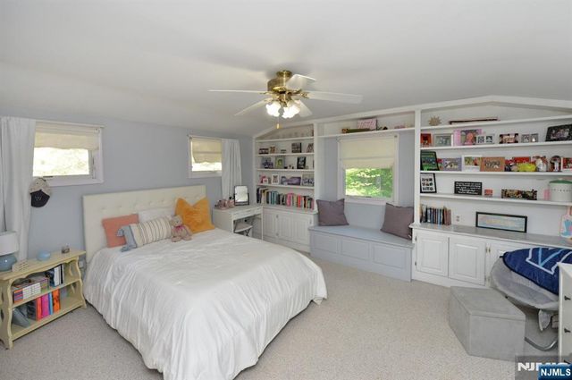 65 Clover Court, New Milford, NJ 07646