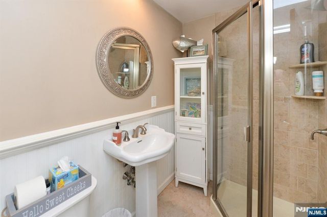 65 Clover Court, New Milford, NJ 07646