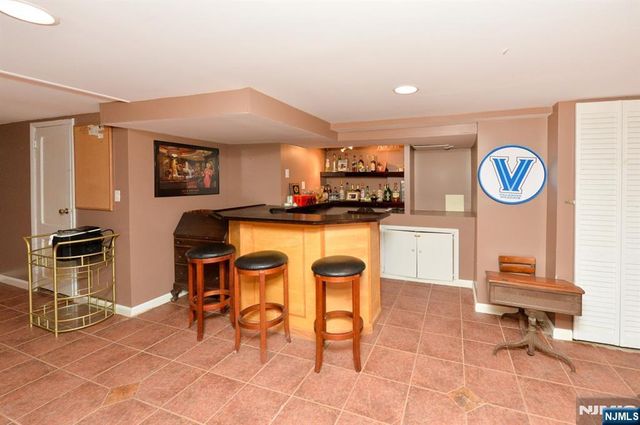 65 Clover Court, New Milford, NJ 07646