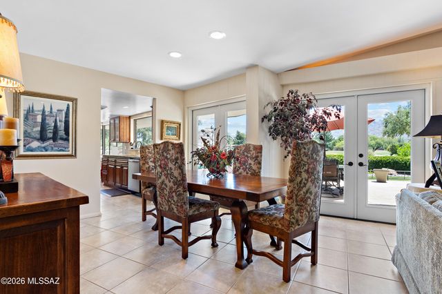 425 W Rapa Place, Tucson, AZ 85737