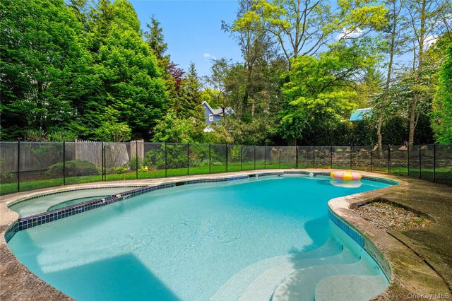 3 Lea Place, Rye, NY 10580