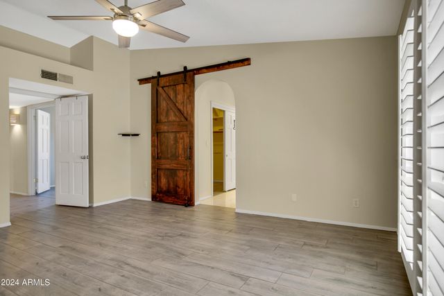 16035 N 10th Street, Phoenix, AZ 85022