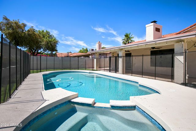 16035 N 10th Street, Phoenix, AZ 85022