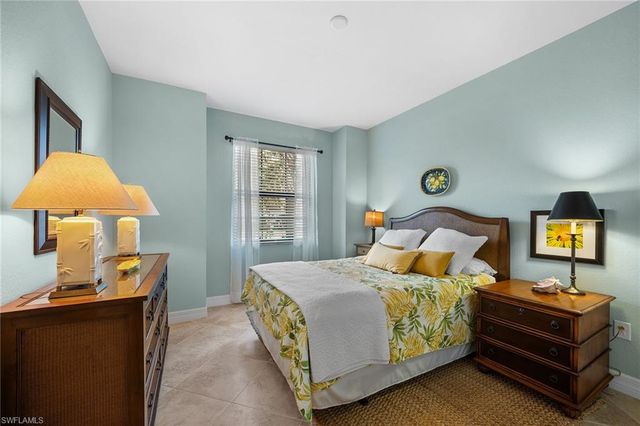 12504 Fenhurst WAY, Naples, FL 34120