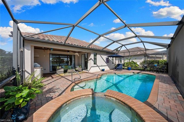 12504 Fenhurst WAY, Naples, FL 34120