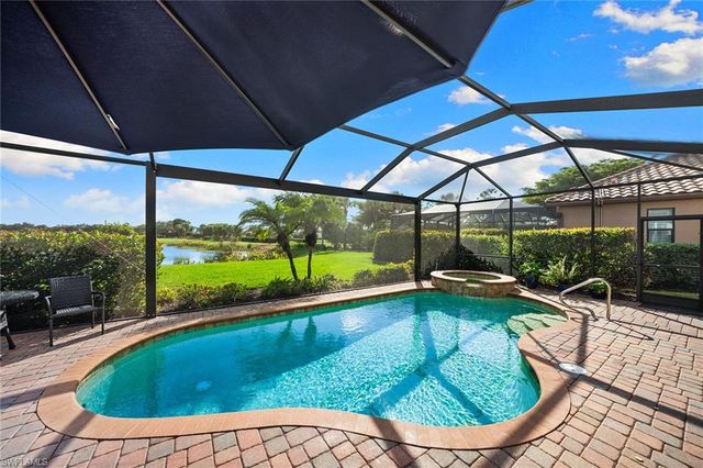 12504 Fenhurst WAY, Naples, FL 34120