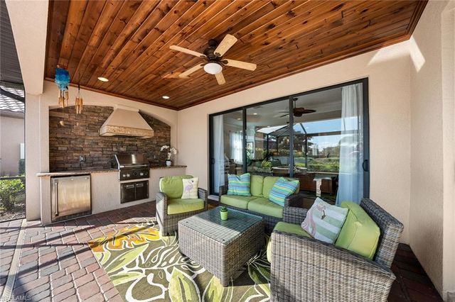 12504 Fenhurst WAY, Naples, FL 34120