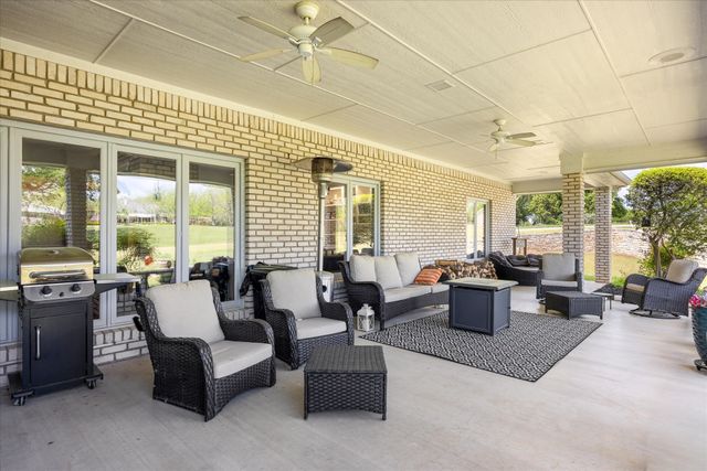 8911 Bontura Road, Granbury, TX 76049