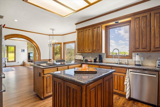 8911 Bontura Road, Granbury, TX 76049