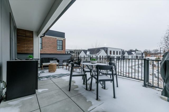 419 Main Street, Pella, IA 50219