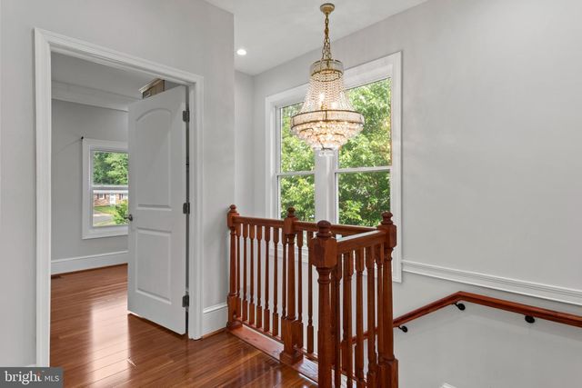 3709 FORESTDALE AVE, Woodbridge, VA 22193