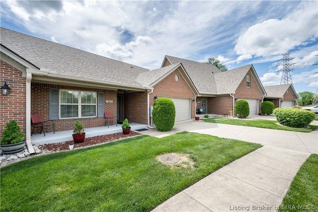 1913 Edgewood Station Road, New Albany, IN 47150