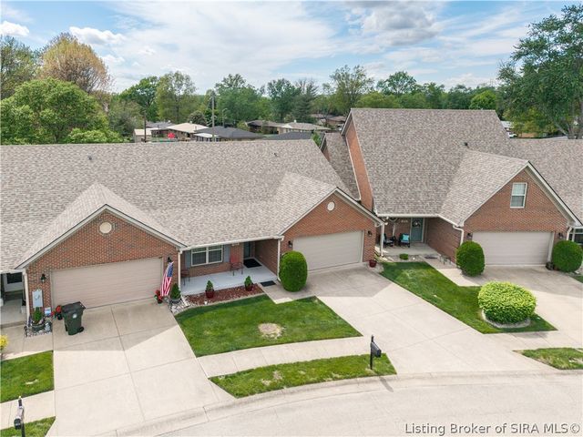1913 Edgewood Station Road, New Albany, IN 47150