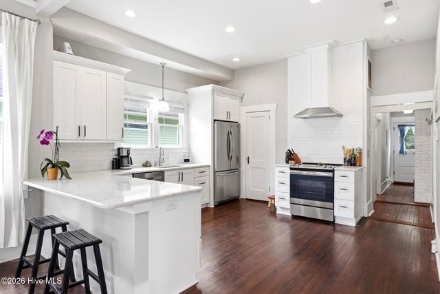 1912 Pender Avenue, Wilmington, NC 28403