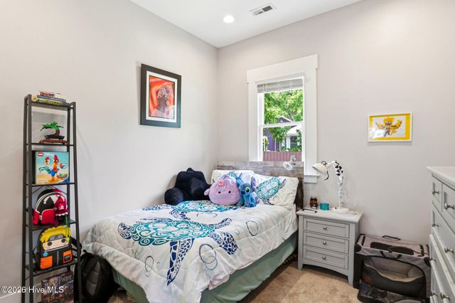1912 Pender Avenue, Wilmington, NC 28403