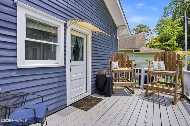 1912 Pender Avenue, Wilmington, NC 28403