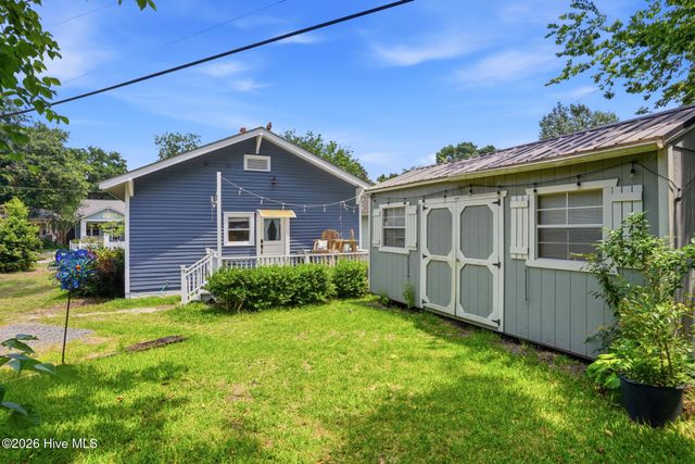 1912 Pender Avenue, Wilmington, NC 28403