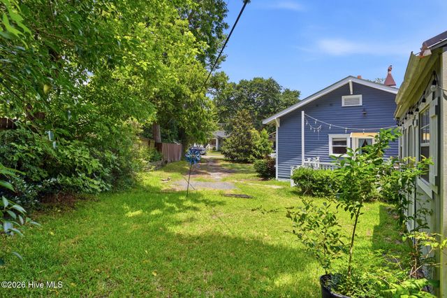 1912 Pender Avenue, Wilmington, NC 28403