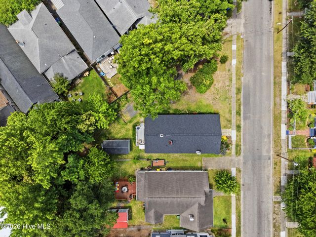 1912 Pender Avenue, Wilmington, NC 28403