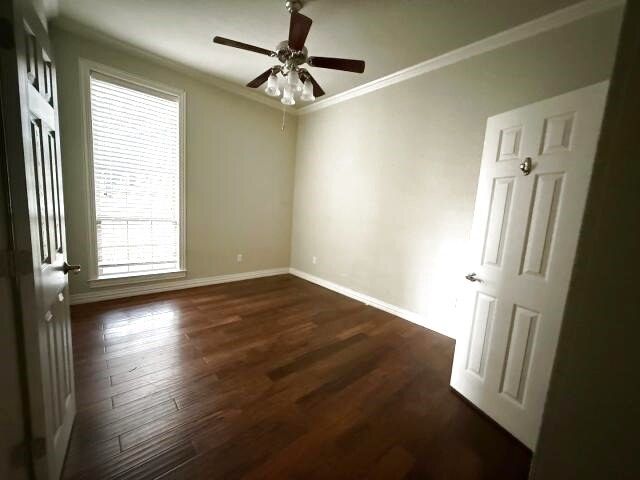 2104 Wills Way Drive, Granbury, TX 76049