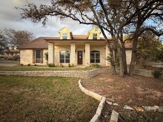 2104 Wills Way Drive, Granbury, TX 76049