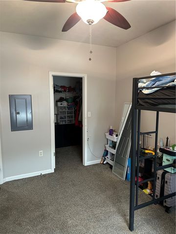 304 Sonie Dr 304, Ohio Twp, PA 15143