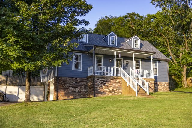 607 Quarter Horse Ln, Nolensville, TN 37135