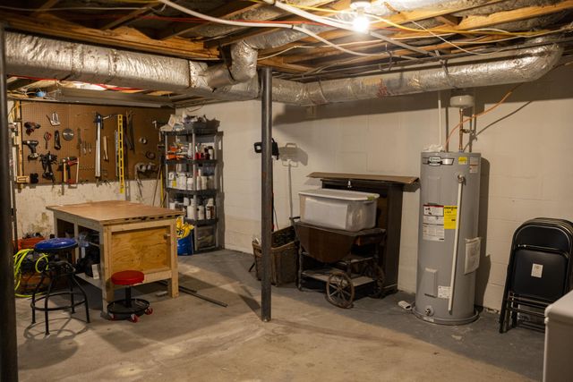 607 Quarter Horse Ln, Nolensville, TN 37135