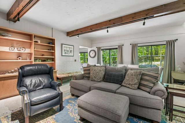 2105 Dutchview Road, Minnetrista, MN 55364