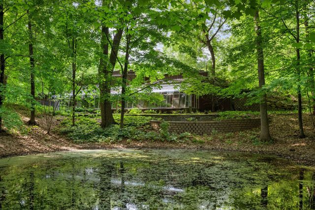 2105 Dutchview Road, Minnetrista, MN 55364