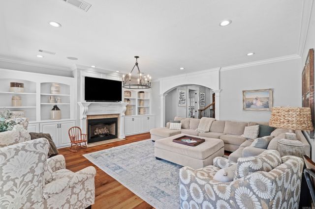 101 Summerview, Searcy, AR 72143