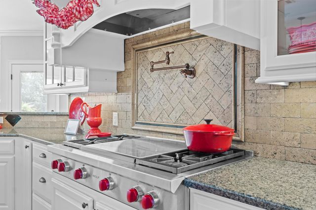 101 Summerview, Searcy, AR 72143