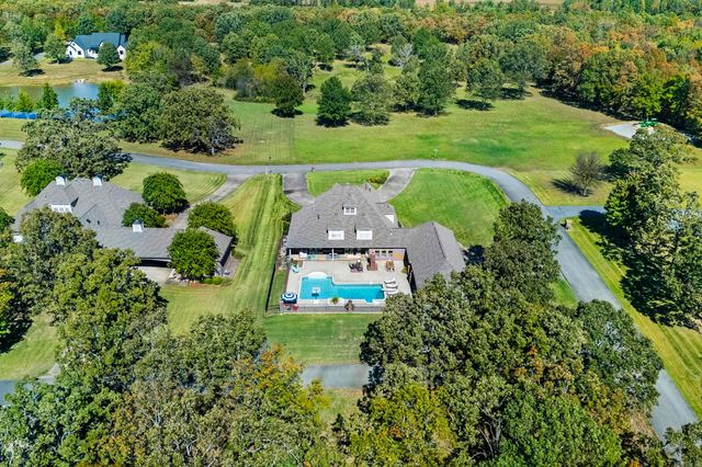 101 Summerview, Searcy, AR 72143