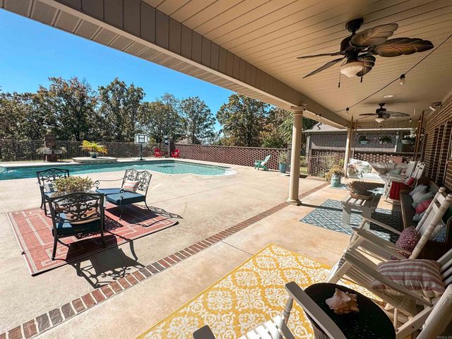 101 Summerview, Searcy, AR 72143