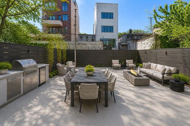 772 Metropolitan Avenue GARDEN, New York City, NY 11211
