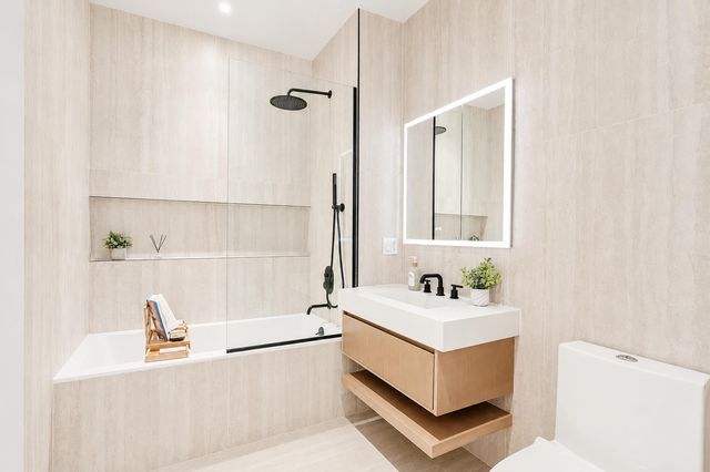 772 Metropolitan Avenue GARDEN, New York City, NY 11211