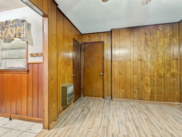 709 Mulkey Lane, Denton, TX 76209