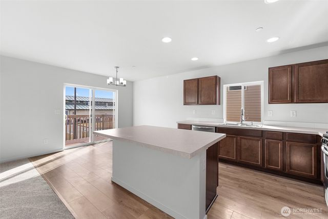 7238 42nd Place NE, Marysville, WA 98270