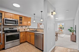 700 32nd Street #A408, Bellingham, WA 98225