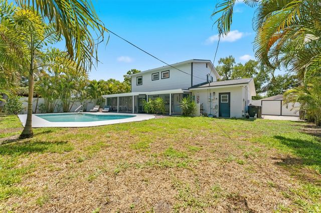 2701 67TH WAY N, St Petersburg, FL 33710