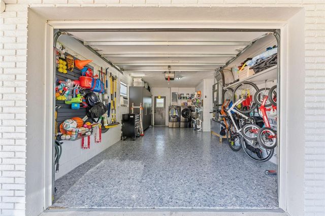 2701 67TH WAY N, St Petersburg, FL 33710