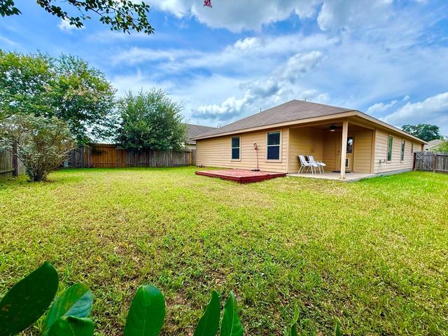 7207 Alava Drive, Magnolia, TX 77354