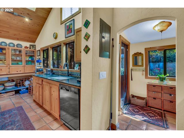 5523 Se 40TH Ave, Portland, OR 97202