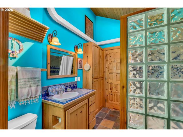 5523 Se 40TH Ave, Portland, OR 97202