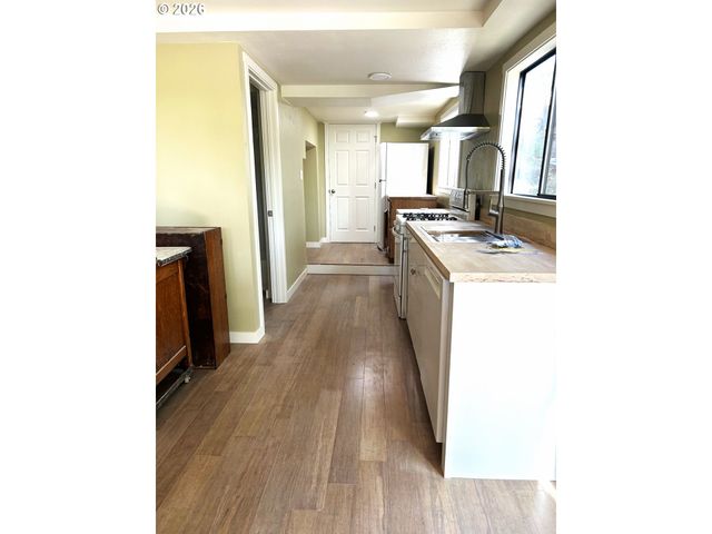 5523 Se 40TH Ave, Portland, OR 97202